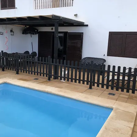 Uriel Villa *