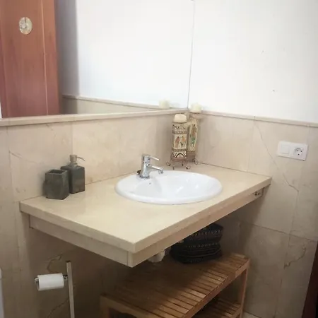 Uriel Villa