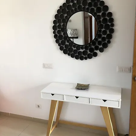Uriel Villa